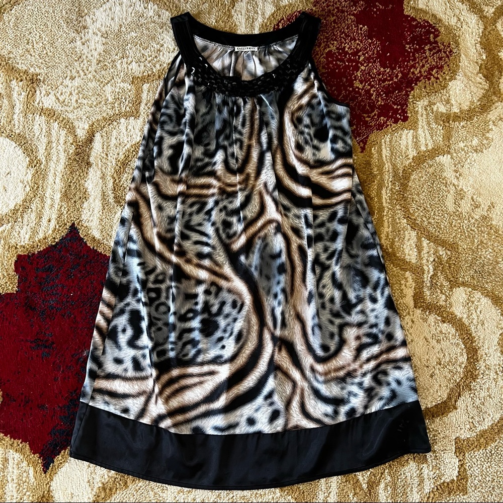 Kaelyn-Max Tiger Stripes Sequin Dress - Fits M